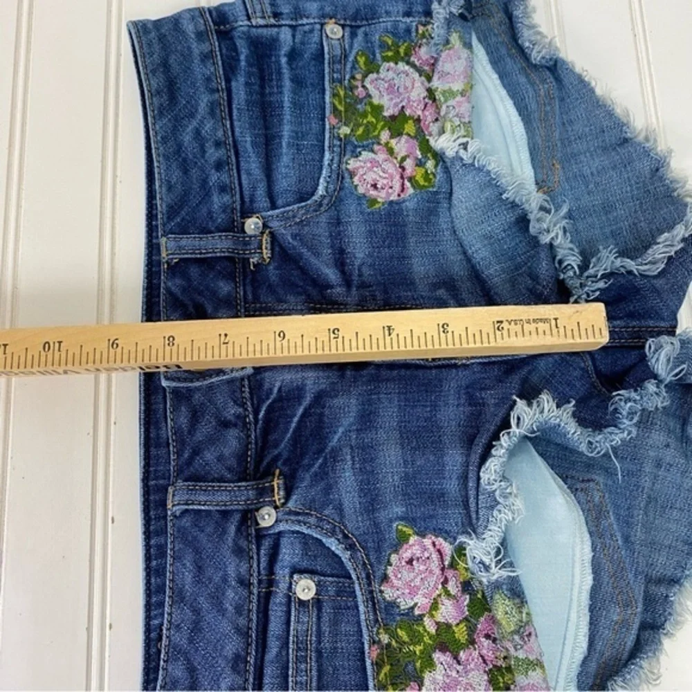 American Eagle Shorts Women's‎ 2 Jean Denim Embroidered Flowers - Picture 11 of 15